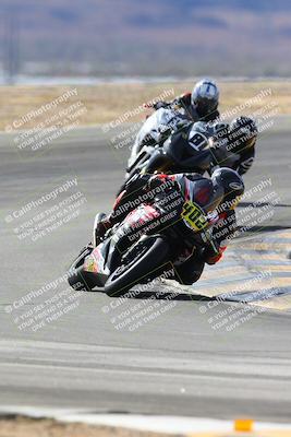 media/Feb-07-2025-CVMA Friday Practice (Fri) [[7034960ba2]]/2-Racer 2/Session 3 (Turn 8)/